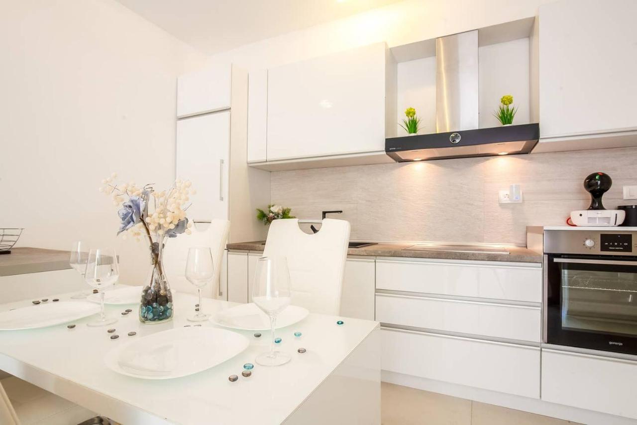 Lux Apartment Teodora Rafajlovići Exterior foto